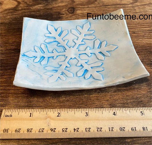 Snowflake dish