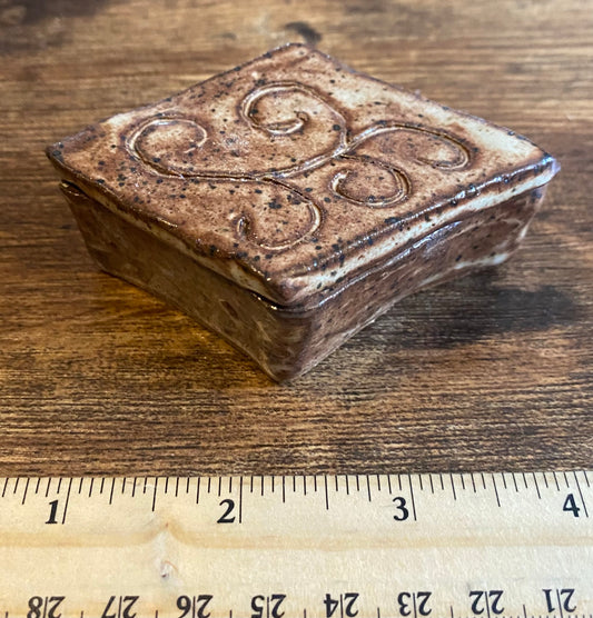 Little swirl box